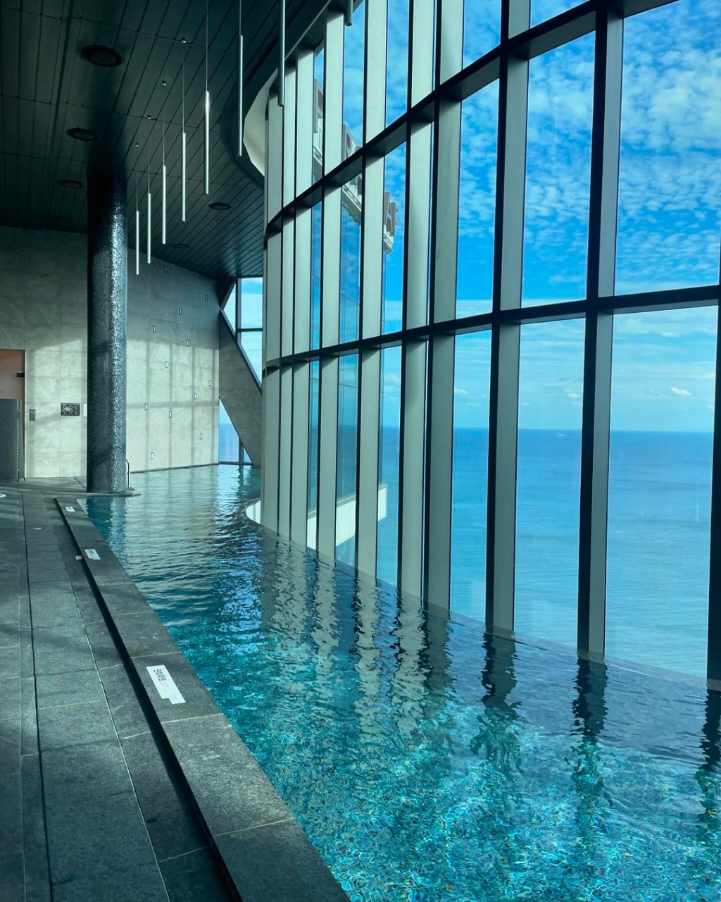 빌리브패러그라프 인피니티풀